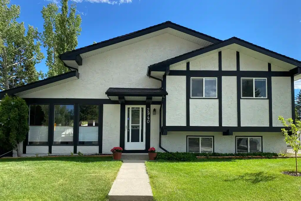 calgary painters How to Prevent Exterior Paint from Peeling